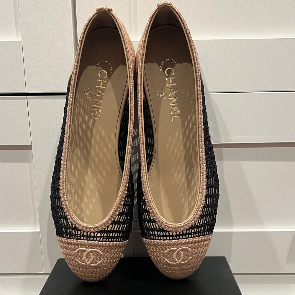 CHANEL Woven Ballet Flats Size 41.